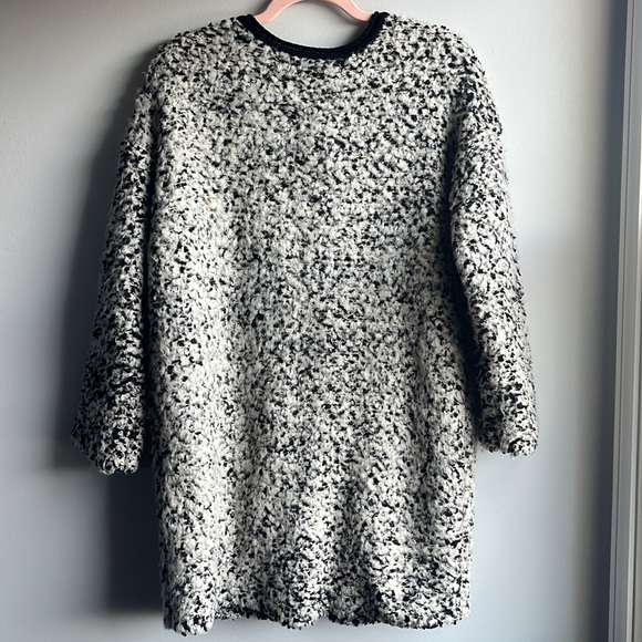 The Style boucle coat - Picture 2 of 7